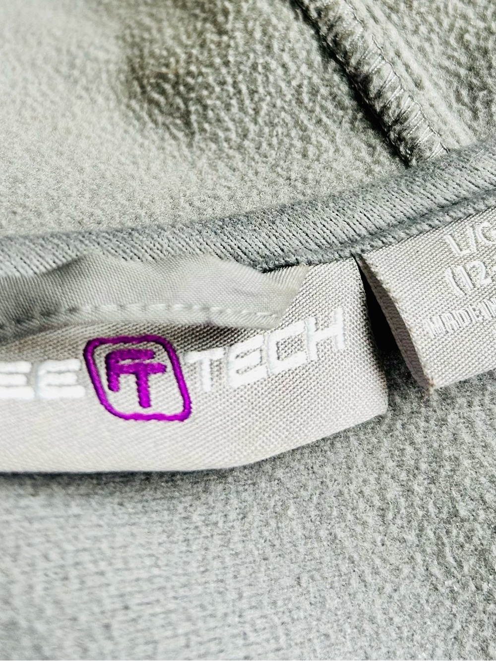 Hooded Soft-shell Jacket - Picture 12 of 13